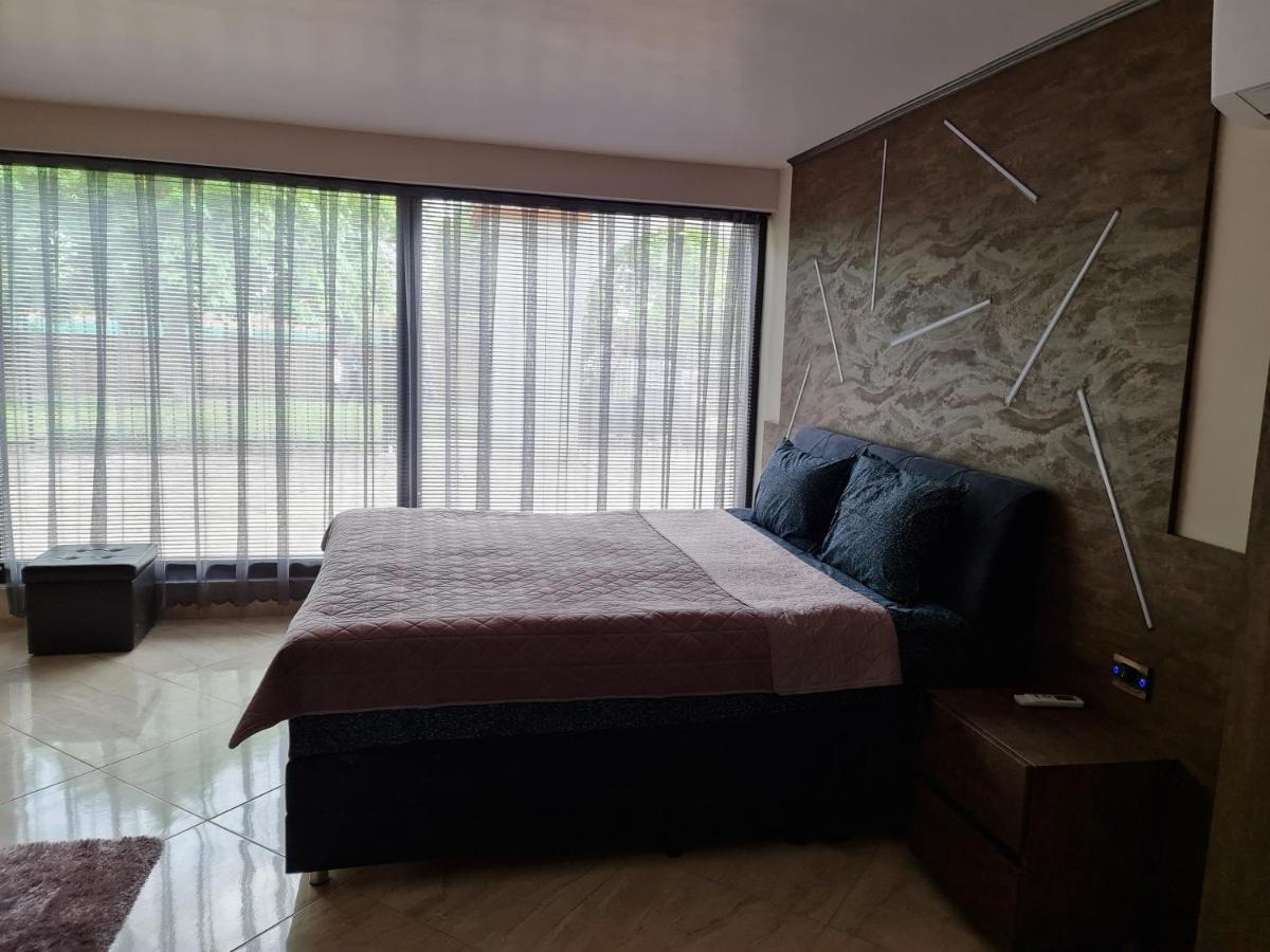 Grande Spa Deluxe Studios Sliven المظهر الخارجي الصورة